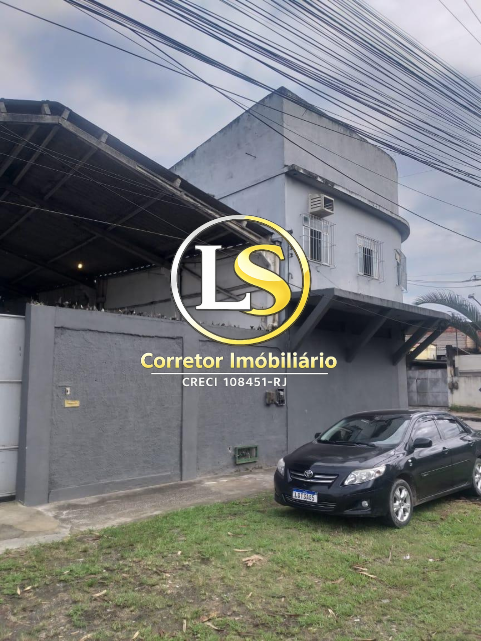 **GALPÃO INDUSTRIAL À VENDA – 700 m² ÀS MARGENS DA ROD. WASHINGTON LUÍS | SENTIDO RIO**