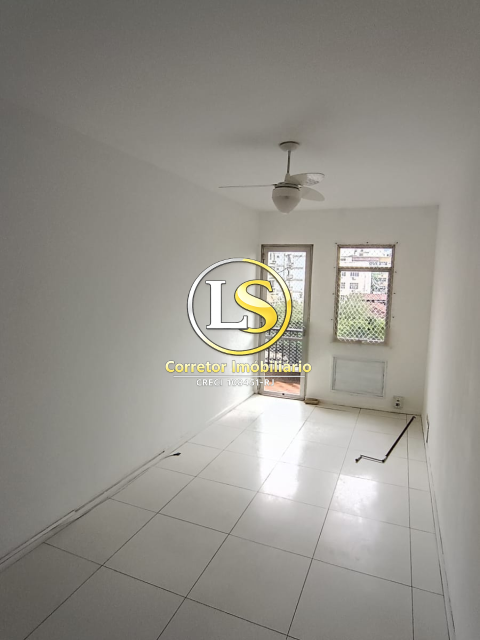 Apartamento 2 Quartos com Sacada e Vaga na Tijuca – Próximo ao Shopping Tijuca